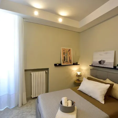 Ciaobari - Elegant 4 Bedrooms In The Heart Of Old Town アパート