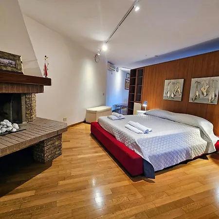 アパート Ciaobari - Elegant 4 Bedrooms In The Heart Of Old Town *