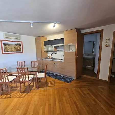 Ciaobari - Elegant 4 Bedrooms In The Heart Of Old Town