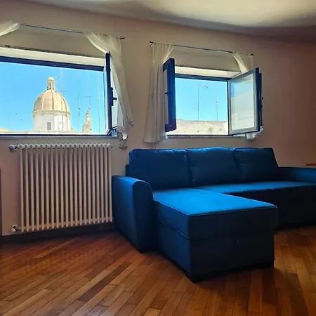 アパート Ciaobari - Elegant 4 Bedrooms In The Heart Of Old Town バーリ