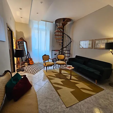 Ciaobari - Elegant 4 Bedrooms In The Heart Of Old Town バーリ