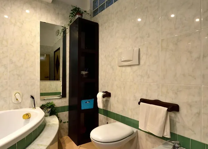 Ciaobari - Elegant 4 Bedrooms In The Heart Of Old Town * Бари