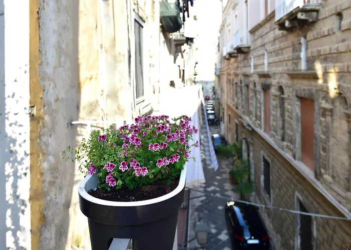 Ciaobari - Elegant 4 Bedrooms In The Heart Of Old Town Бари