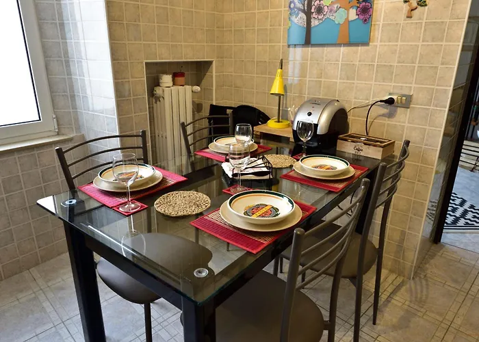 Ciaobari - Elegant 4 Bedrooms In The Heart Of Old Town Апартаменты