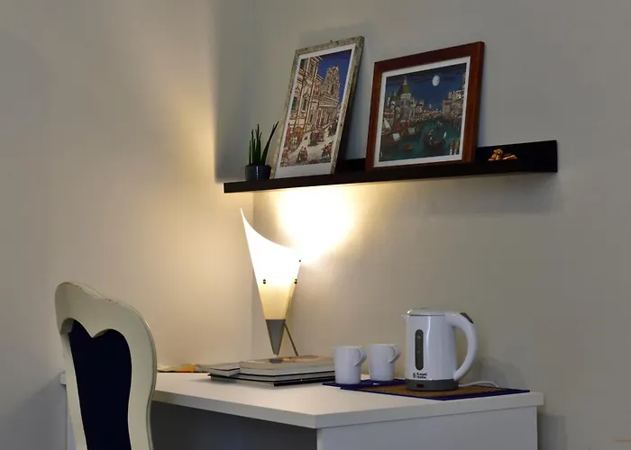 Ciaobari - Elegant 4 Bedrooms In The Heart Of Old Town