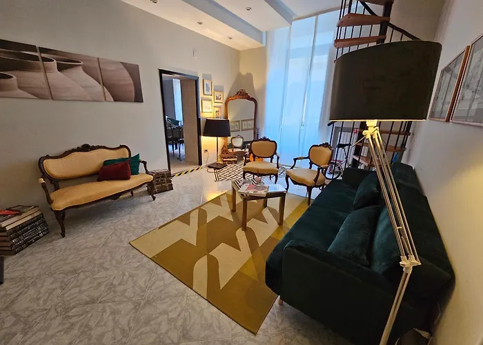 Ciaobari - Elegant 4 Bedrooms In The Heart Of Old Town Апартаменты Бари