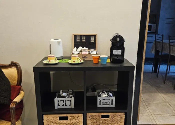 Ciaobari - Elegant 4 Bedrooms In The Heart Of Old Town Апартаменты Бари