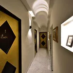 Apartment Ciaobari - Elegant 4 Bedrooms In The Heart Of Old Town *