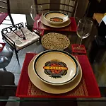 Ciaobari - Elegant 4 Bedrooms In The Heart Of Old Town Apartment