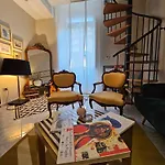Ciaobari - Elegant 4 Bedrooms In The Heart Of Old Town Bari