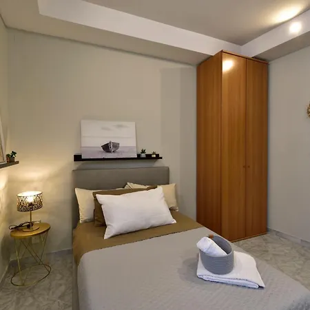Ciaobari - Elegant 4 Bedrooms In The Heart Of Old Town Апартаменты Бари
